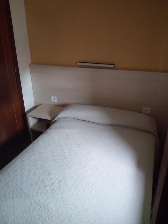 Pension La Principal Торрелавега Екстер'єр фото