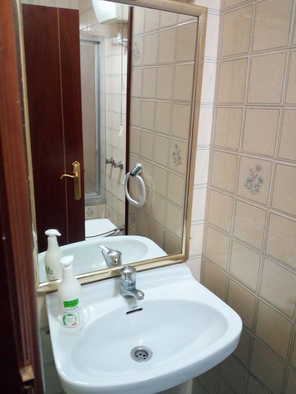 Pension La Principal Торрелавега Екстер'єр фото